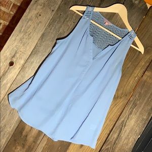 Light blue tank/blouse w Chevron back detail!